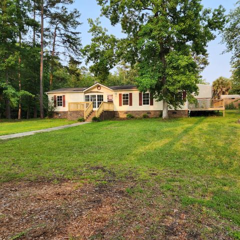 Photo of 137 Breezy Bay Circle, Gilbert, SC 29054 (MLS # 217703) Photo of 137 Breezy Bay Circle, Gilbert, SC 29054 (MLS # 217703)