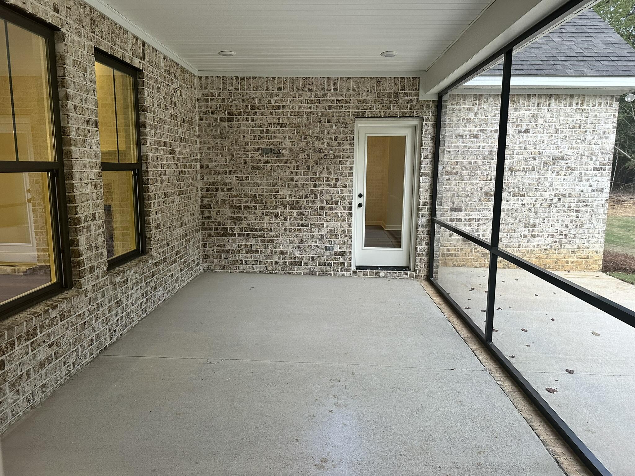 Beech Island, South Carolina 29842, United States, 5 Bedrooms Bedrooms, ,5 BathroomsBathrooms,Residential,Pending,15373