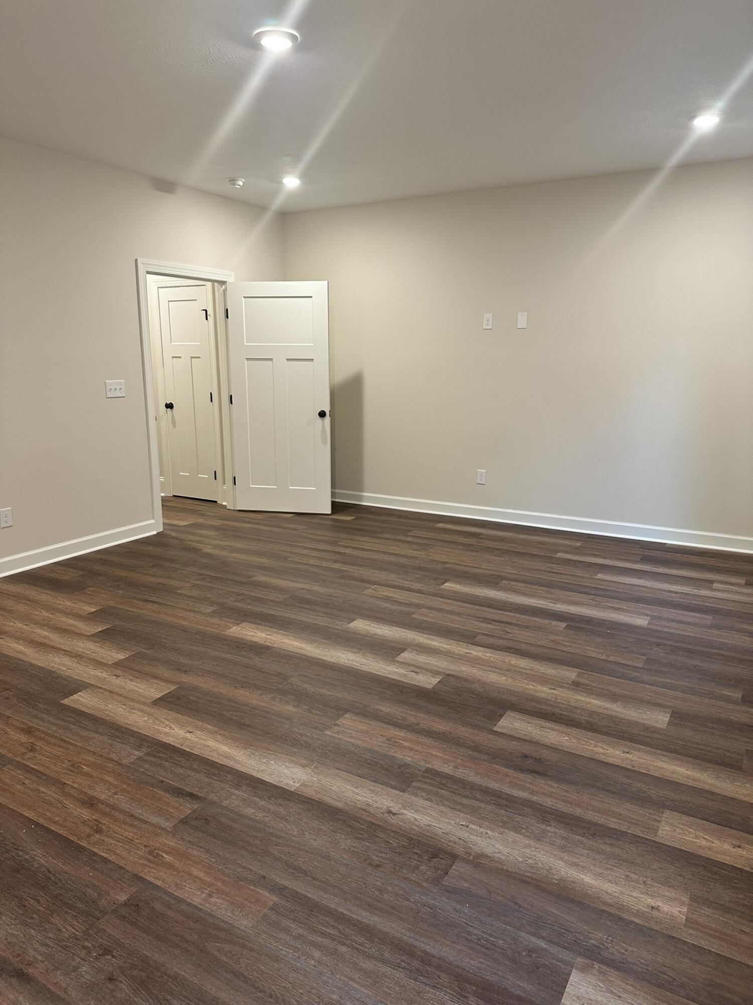 Beech Island, South Carolina 29842, United States, 5 Bedrooms Bedrooms, ,5 BathroomsBathrooms,Residential,Pending,15373