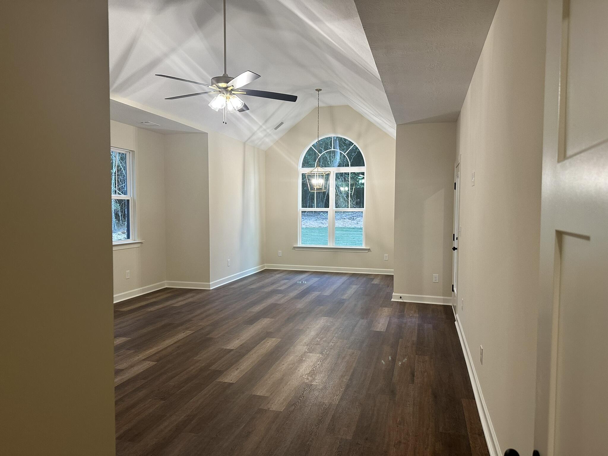 Beech Island, South Carolina 29842, United States, 5 Bedrooms Bedrooms, ,5 BathroomsBathrooms,Residential,Pending,15373