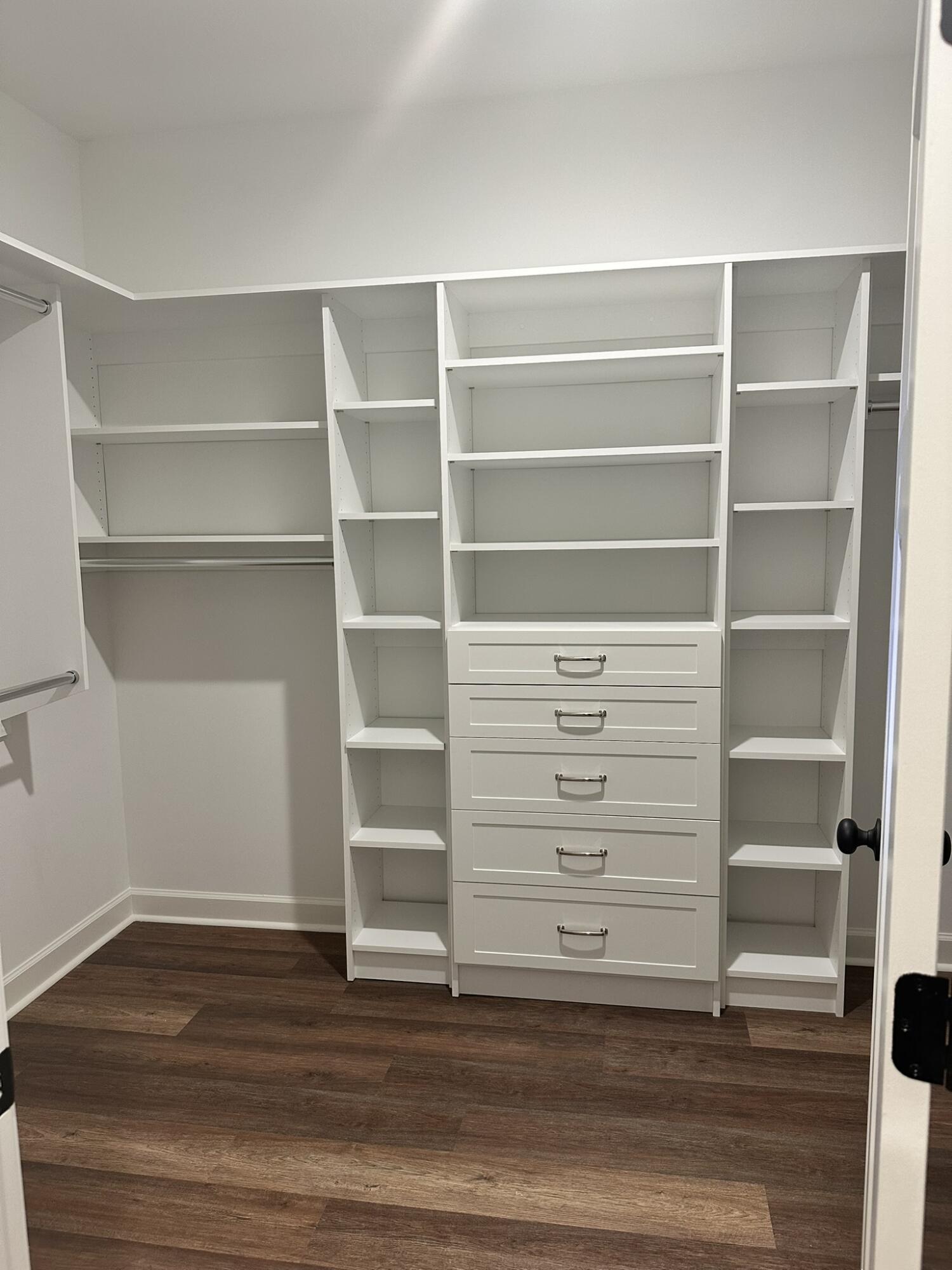 Beech Island, South Carolina 29842, United States, 5 Bedrooms Bedrooms, ,5 BathroomsBathrooms,Residential,Pending,15373