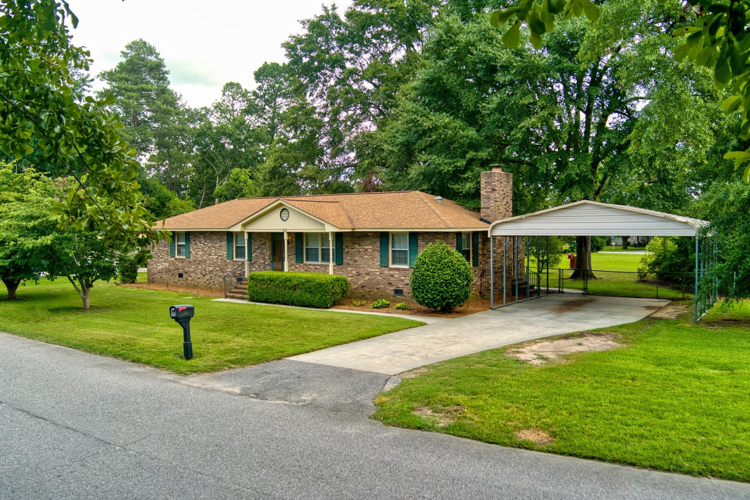 504 Boardman Road