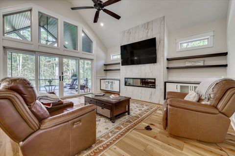 Tiny photo for 212 Pirates Cove, Mccormick, SC 29835 (MLS # 220686)