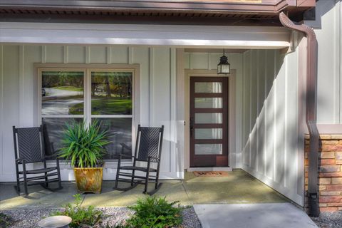 Tiny photo for 212 Pirates Cove, Mccormick, SC 29835 (MLS # 220686)