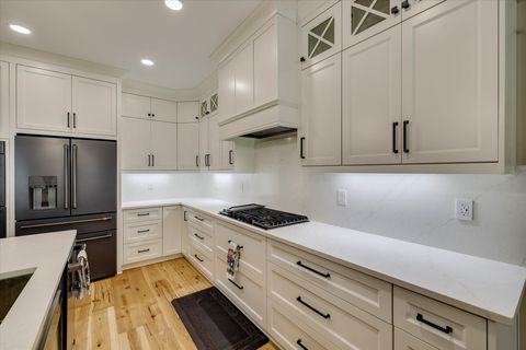 Tiny photo for 212 Pirates Cove, Mccormick, SC 29835 (MLS # 220686)