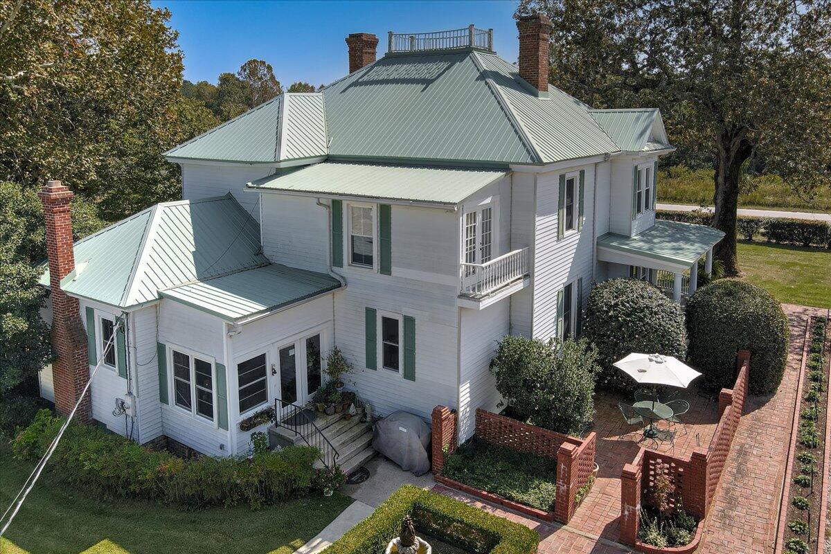 3083 Charleston Highway