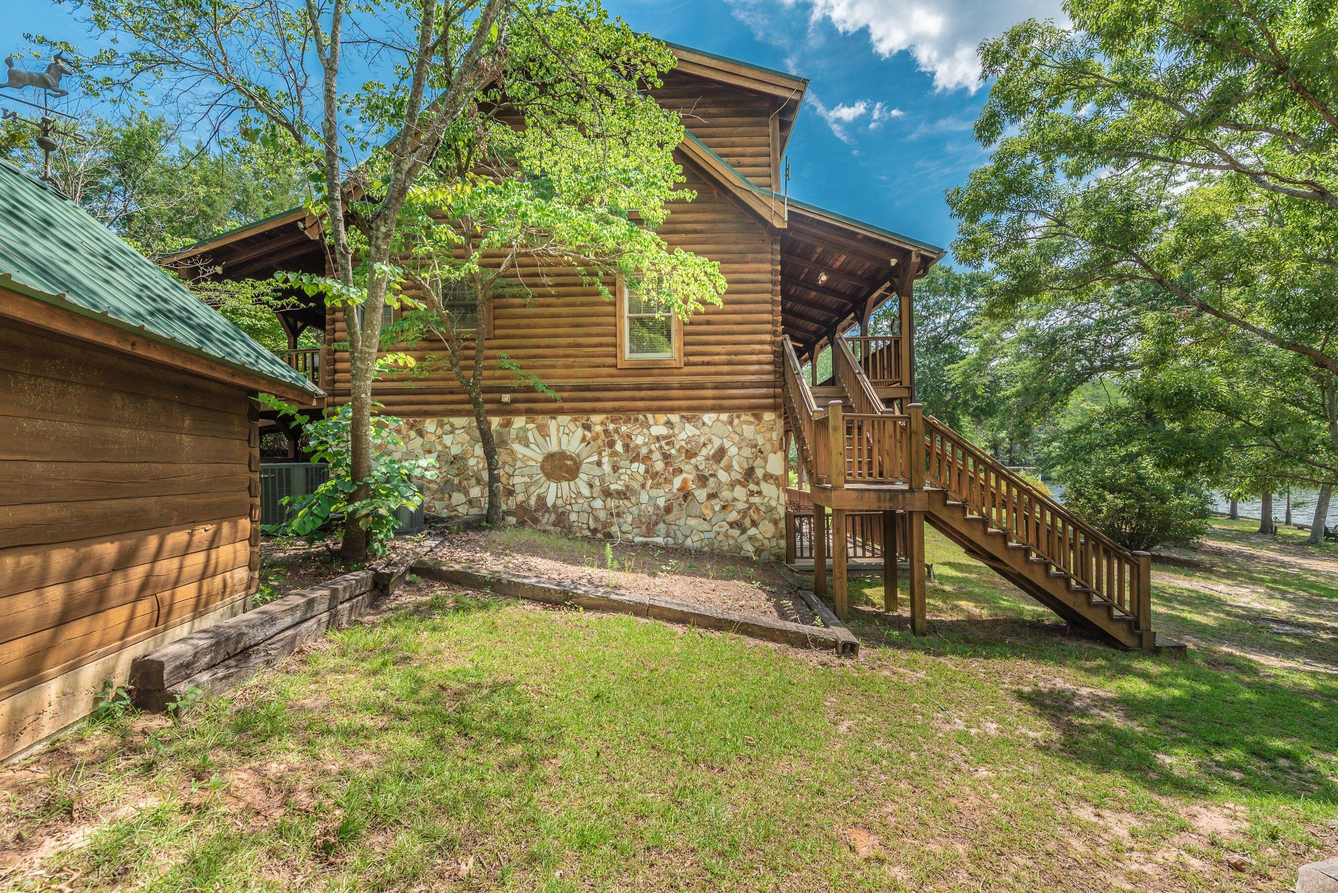 1366 Cummings Road