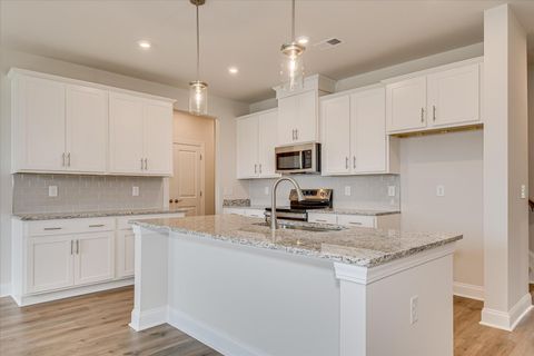 Tiny photo for 650 N Fairview Drive, Harlem, GA 30814 (MLS # 218984)