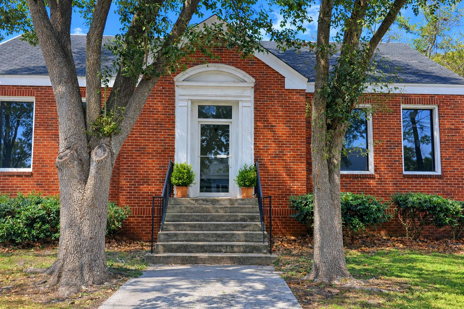 319 Washington Street