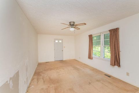 Tiny photo for 213 Robinson Drive, New Ellenton, SC 29809 (MLS # 221141)