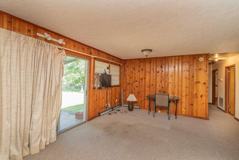 Tiny photo for 213 Robinson Drive, New Ellenton, SC 29809 (MLS # 221141)