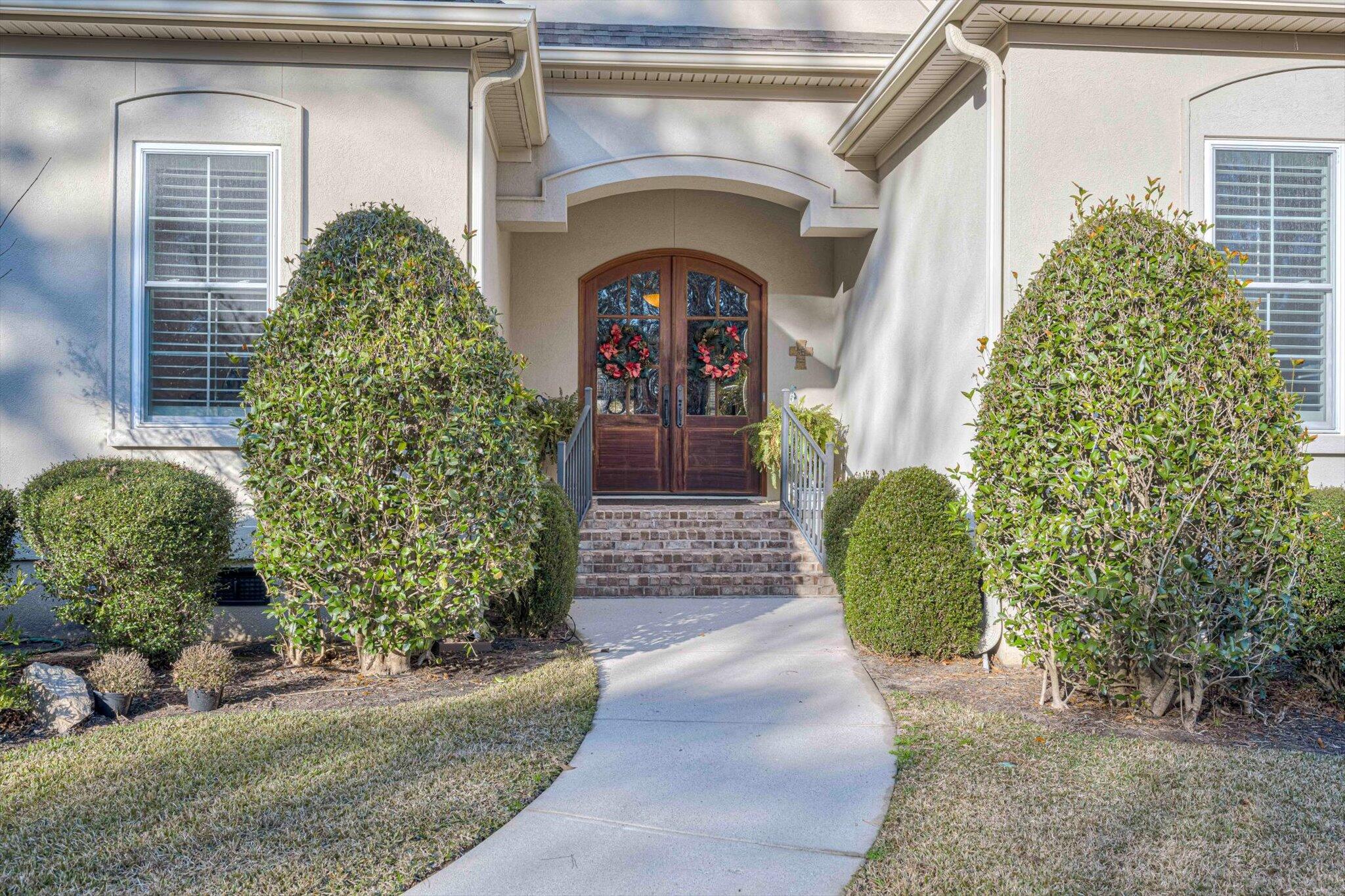 1030 Longstreet Place