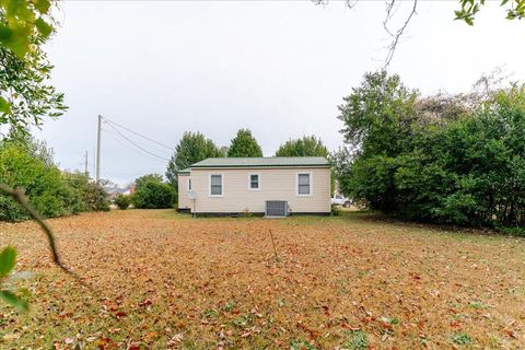 Tiny photo for 615 Jefferson Terrace NE, Aiken, SC 29801 (MLS # 220731)