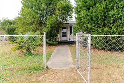 Tiny photo for 615 Jefferson Terrace NE, Aiken, SC 29801 (MLS # 220731)