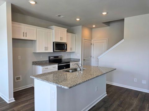 Tiny photo for 5422 Montana Loop, North Augusta, SC 29841 (MLS # 215914)