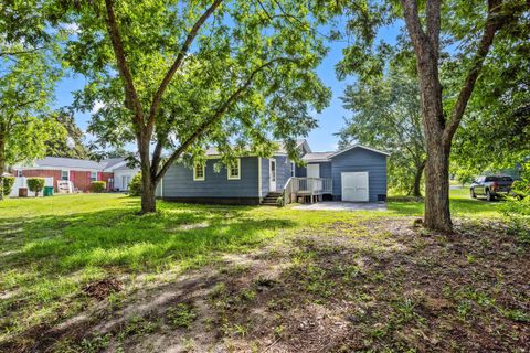 Tiny photo for 8659 Marlboro Avenue, Barnwell, SC 29812 (MLS # 218508)