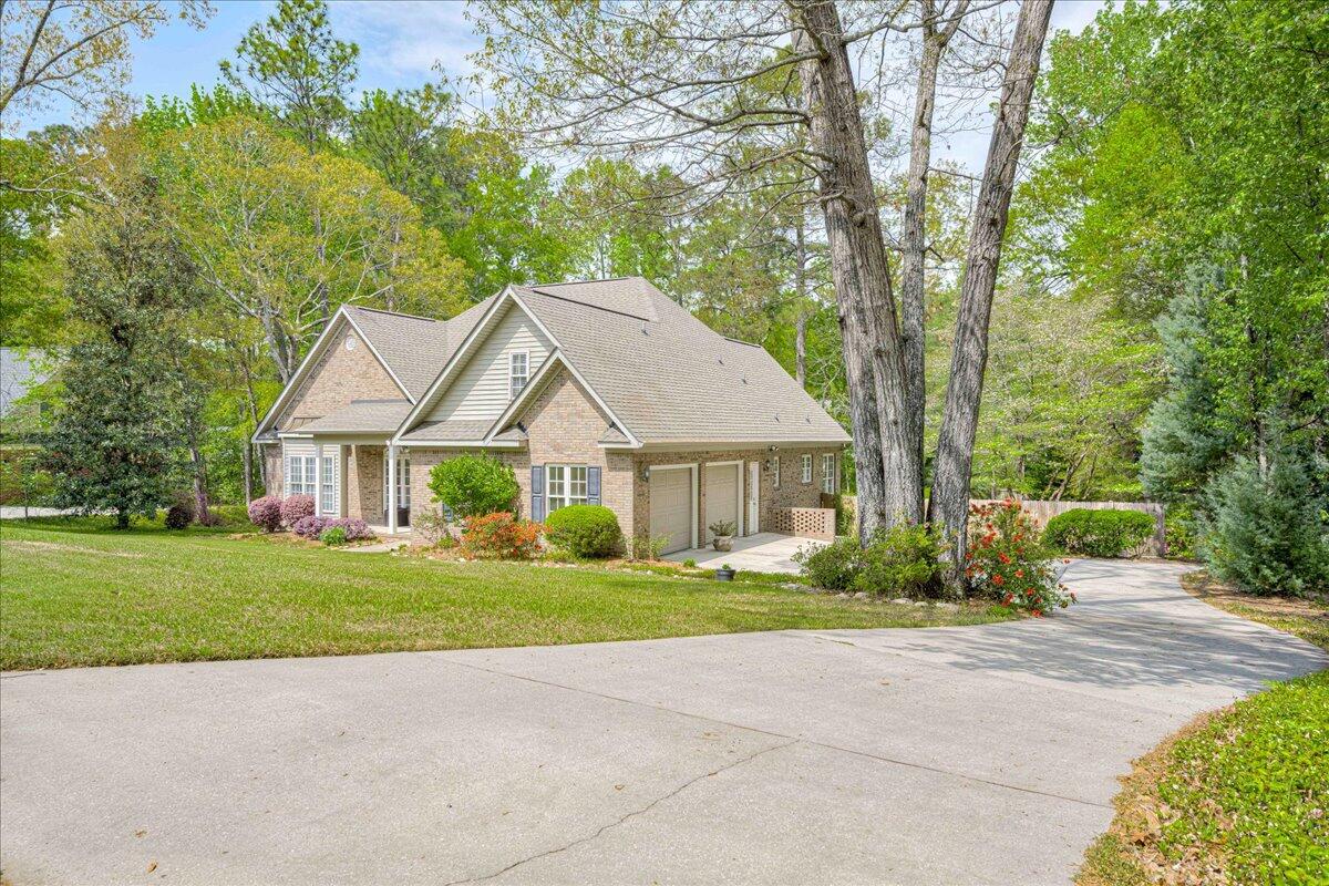 325 Ascot Drive