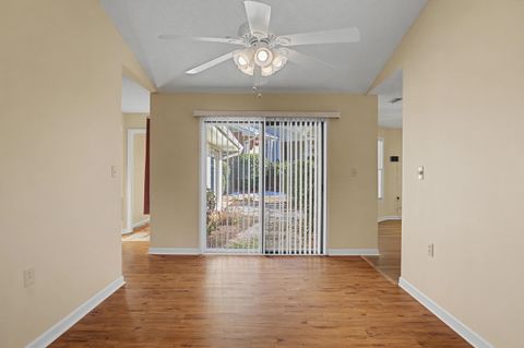 Tiny photo for 506 Larchmont Place, Aiken, SC 29801 (MLS # 221689)