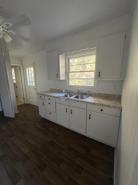 Tiny photo for 1519 Summerhill Road, North Augusta, SC 29841 (MLS # 220813)