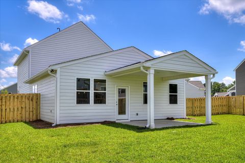 Tiny photo for 3026 Dale Street, Grovetown, GA 30813 (MLS # 221463)