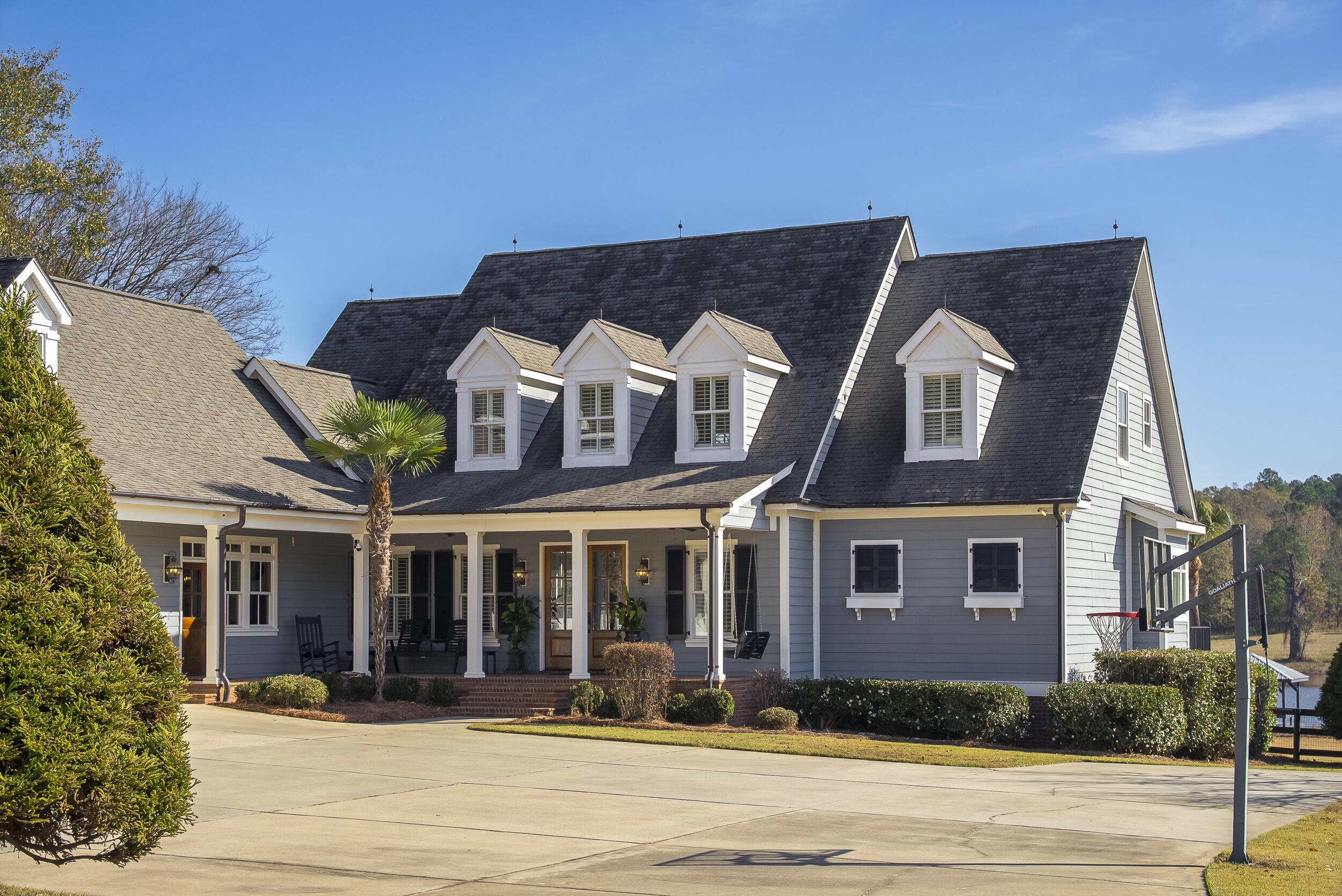 5180 Farmstead Drive