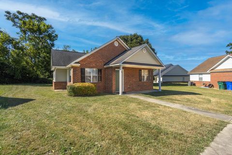 Tiny photo for 20 Roosevelt Court NE, Aiken, SC 29801 (MLS # 219495)