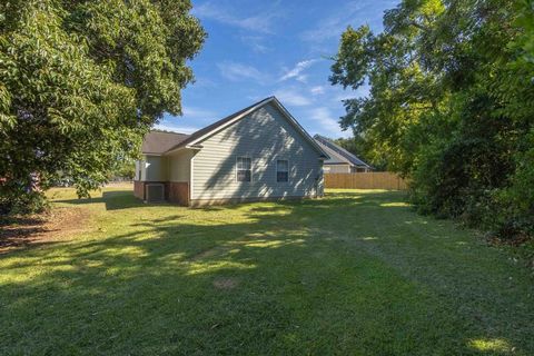 Tiny photo for 20 Roosevelt Court NE, Aiken, SC 29801 (MLS # 219495)