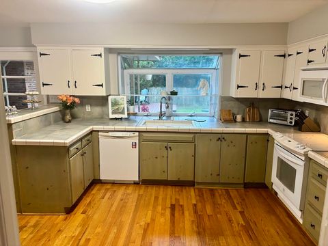 Tiny photo for 1017 Williams Drive, Aiken, SC 29803 (MLS # 220928)