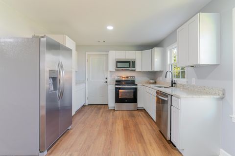 Tiny photo for 892 Murrah Avenue, Aiken, SC 29803 (MLS # 220535)