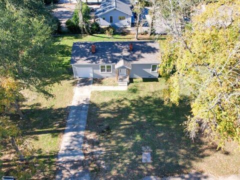 Tiny photo for 892 Murrah Avenue, Aiken, SC 29803 (MLS # 220535)