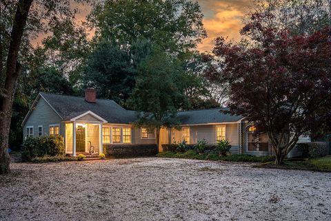 Photo of 403 Banks Mill Road SE, Aiken, SC 29803 (MLS # 221460)