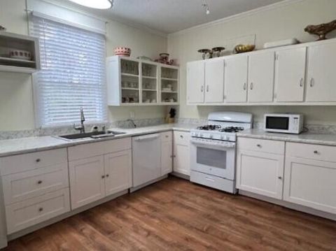 Tiny photo for 9089 Marlboro Avenue, Barnwell, SC 29812 (MLS # 215625)