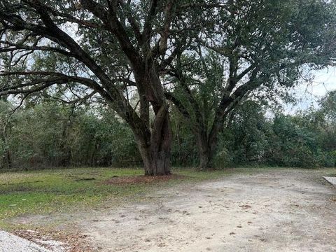 Tiny photo for 9089 Marlboro Avenue, Barnwell, SC 29812 (MLS # 215625)