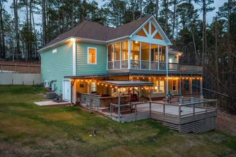 Tiny photo for 137 Memorial Drive, Mccormick, SC 29835 (MLS # 221559)