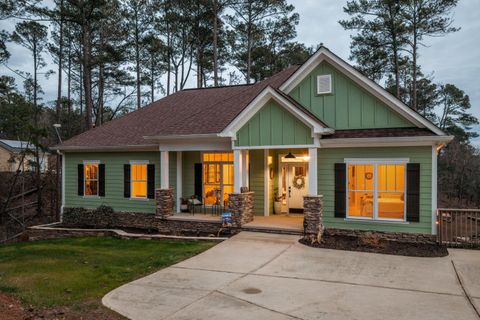 Tiny photo for 137 Memorial Drive, Mccormick, SC 29835 (MLS # 221559)