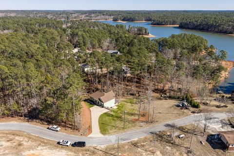 Tiny photo for 137 Memorial Drive, Mccormick, SC 29835 (MLS # 221559)
