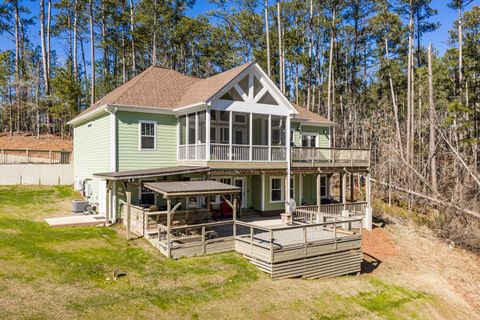 Tiny photo for 137 Memorial Drive, Mccormick, SC 29835 (MLS # 221559)