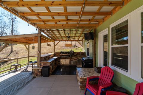 Tiny photo for 137 Memorial Drive, Mccormick, SC 29835 (MLS # 221559)