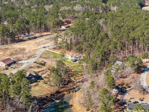 Tiny photo for 137 Memorial Drive, Mccormick, SC 29835 (MLS # 221559)