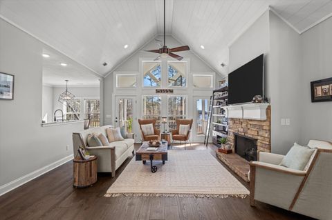 Tiny photo for 137 Memorial Drive, Mccormick, SC 29835 (MLS # 221559)