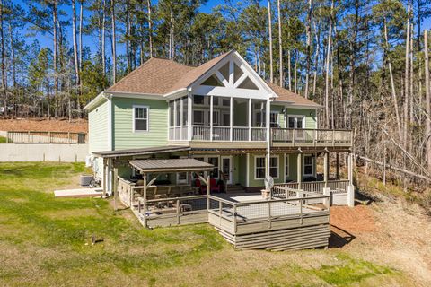 Tiny photo for 137 Memorial Drive, Mccormick, SC 29835 (MLS # 221559)
