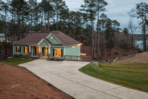 Tiny photo for 137 Memorial Drive, Mccormick, SC 29835 (MLS # 221559)