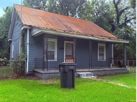 Photo of 1714 Walker Street, Augusta, GA 30904 (MLS # 219600) Photo of 1714 Walker Street, Augusta, GA 30904 (MLS # 219600)