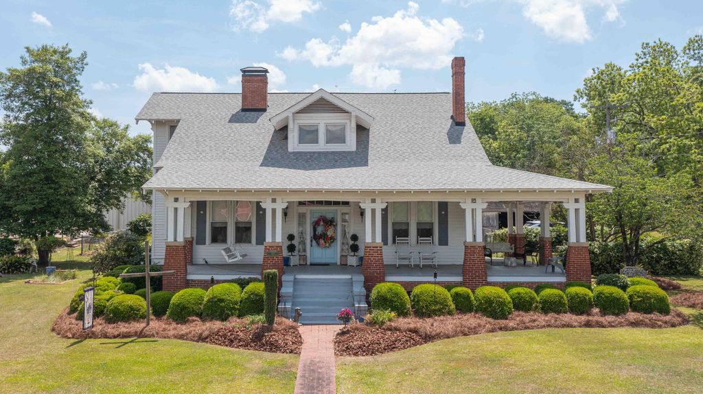 Photo for 183 Main Street S, Wagener, SC 29164 (MLS # 217404)