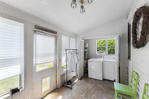 Tiny photo for 183 Main Street S, Wagener, SC 29164 (MLS # 217404)