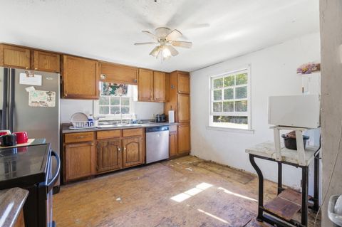 Tiny photo for 1003 Drew Drive, Darlington, SC 29532 (MLS # 220130)