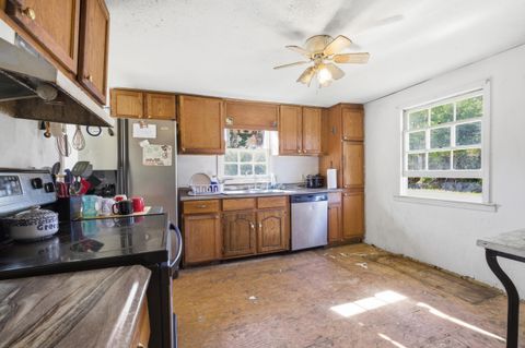 Tiny photo for 1003 Drew Drive, Darlington, SC 29532 (MLS # 220130)