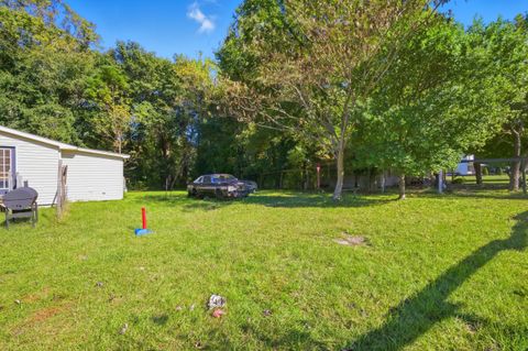 Tiny photo for 1003 Drew Drive, Darlington, SC 29532 (MLS # 220130)