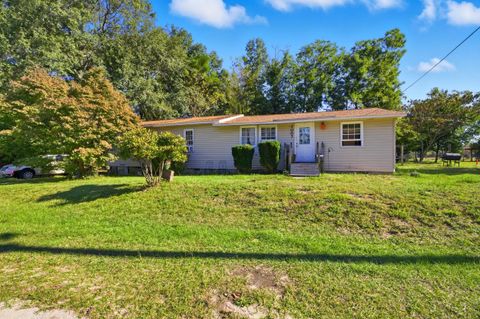 Tiny photo for 1003 Drew Drive, Darlington, SC 29532 (MLS # 220130)