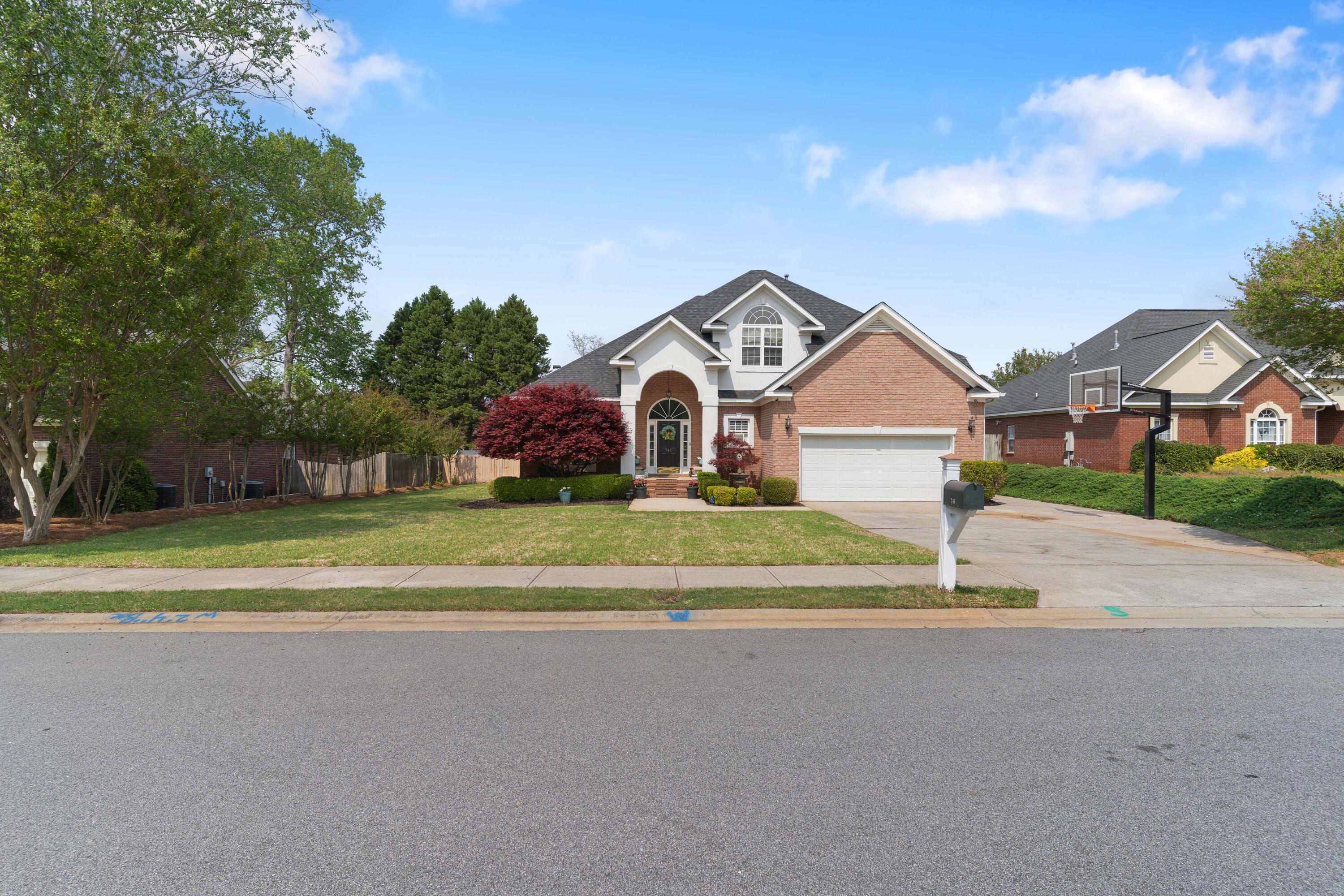 746 Avrett Circle